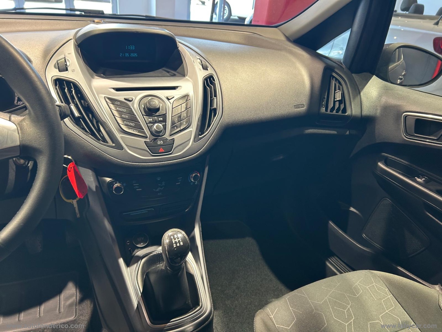 B-Max 1.5 TDCi 75 CV Business - immagine 10