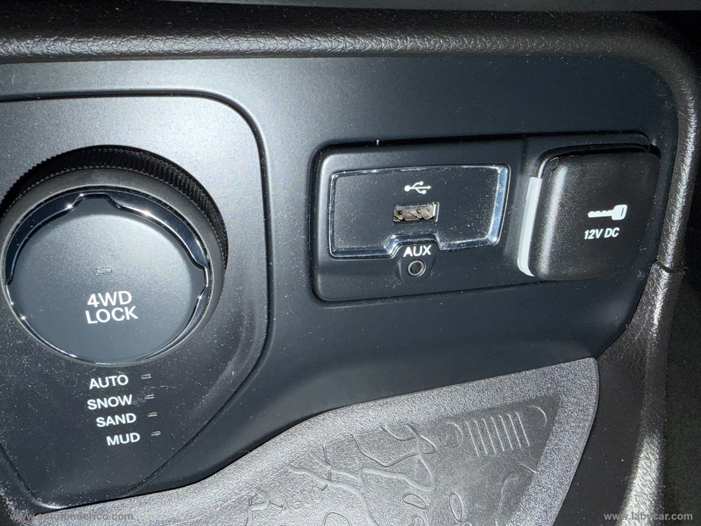 Renegade 2.0 Mjt 140 CV 4WD AD.Longitude - immagine 10