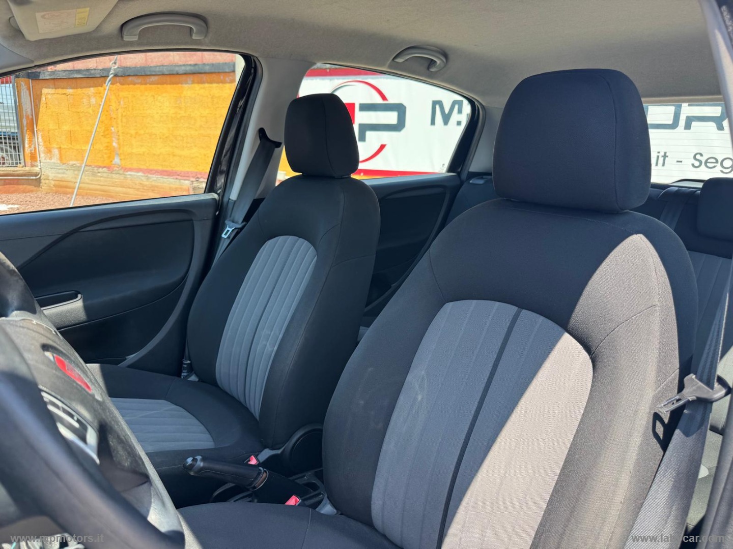 PUNTO STREET 1.2 69CV - immagine 10