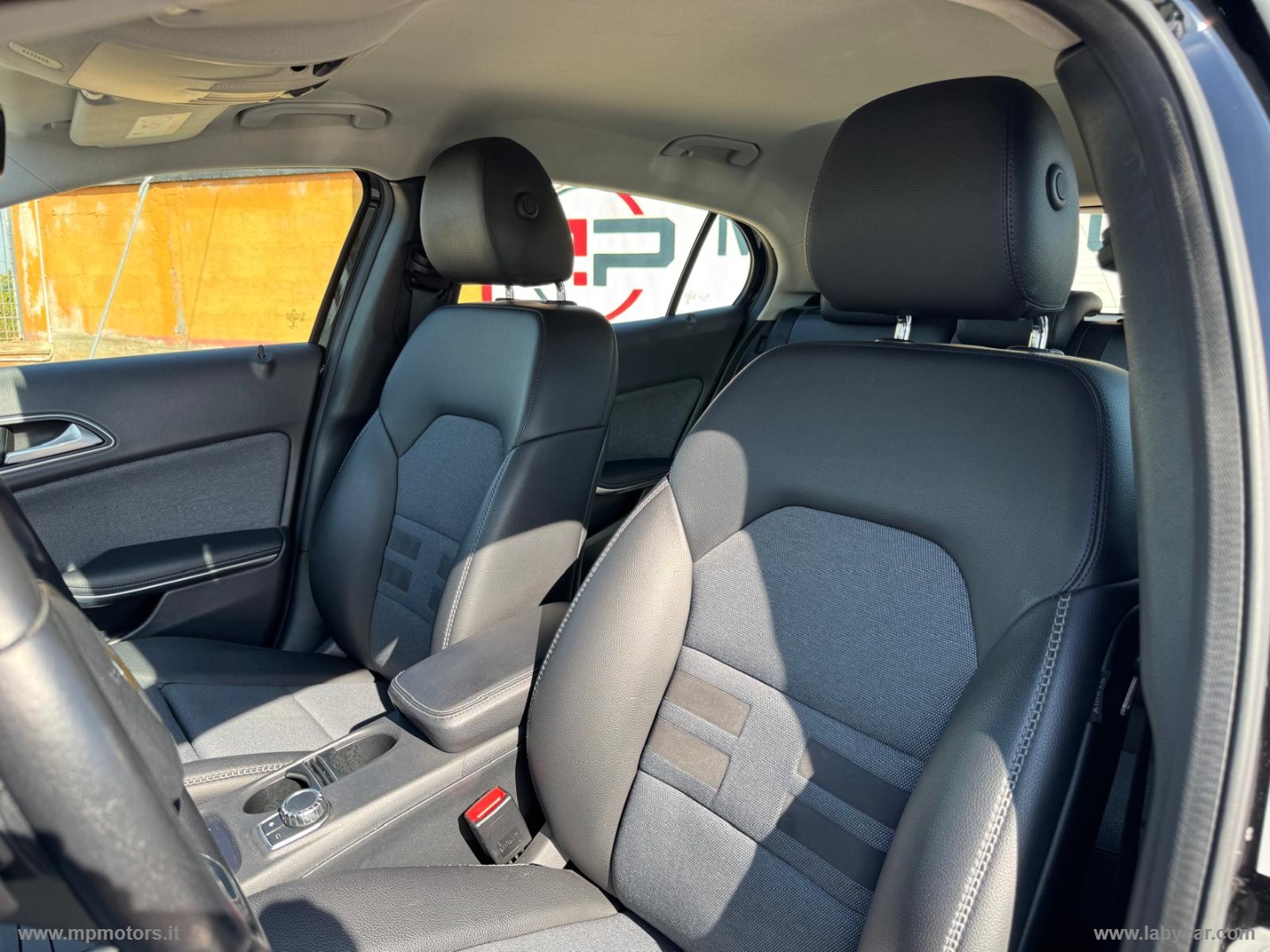 GLA 180D AUTOMATIC SPORT 1.5 109CV - immagine 10
