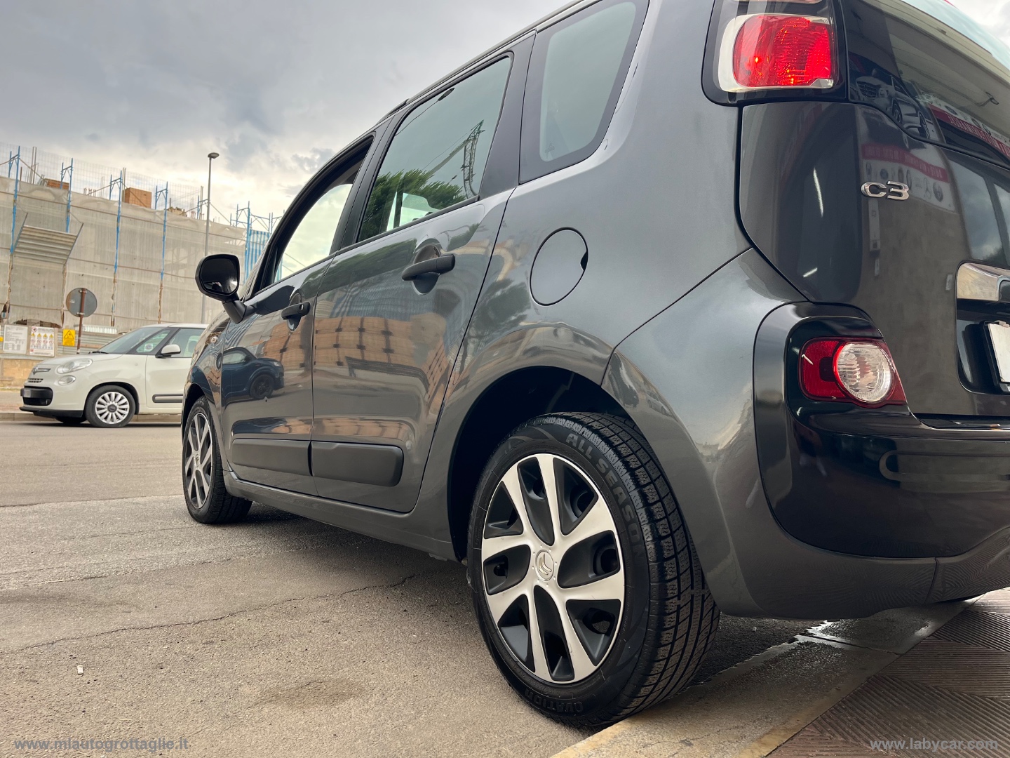 C3 Picasso 1.6 HDi 90 Exclusive - immagine 10