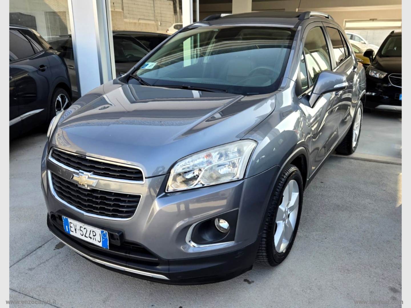 Trax 1.7D FWD LTZ TETTO APRIBILE - immagine 10
