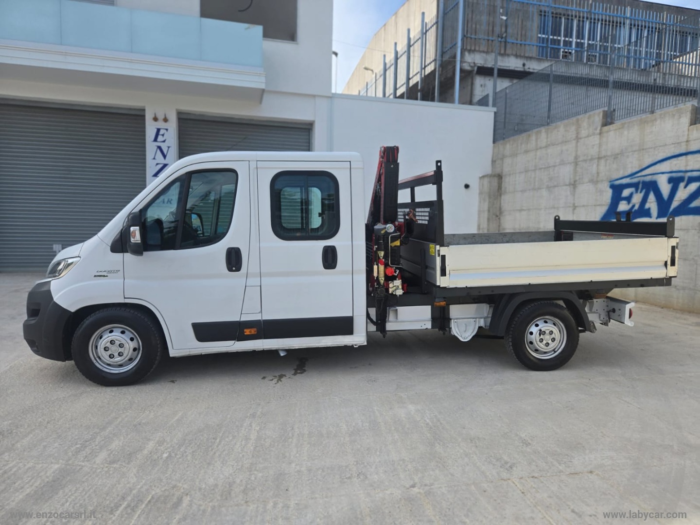 Ducato 33 2.3 MJT 130CV PLM-DC Cabinato GRU - immagine 10