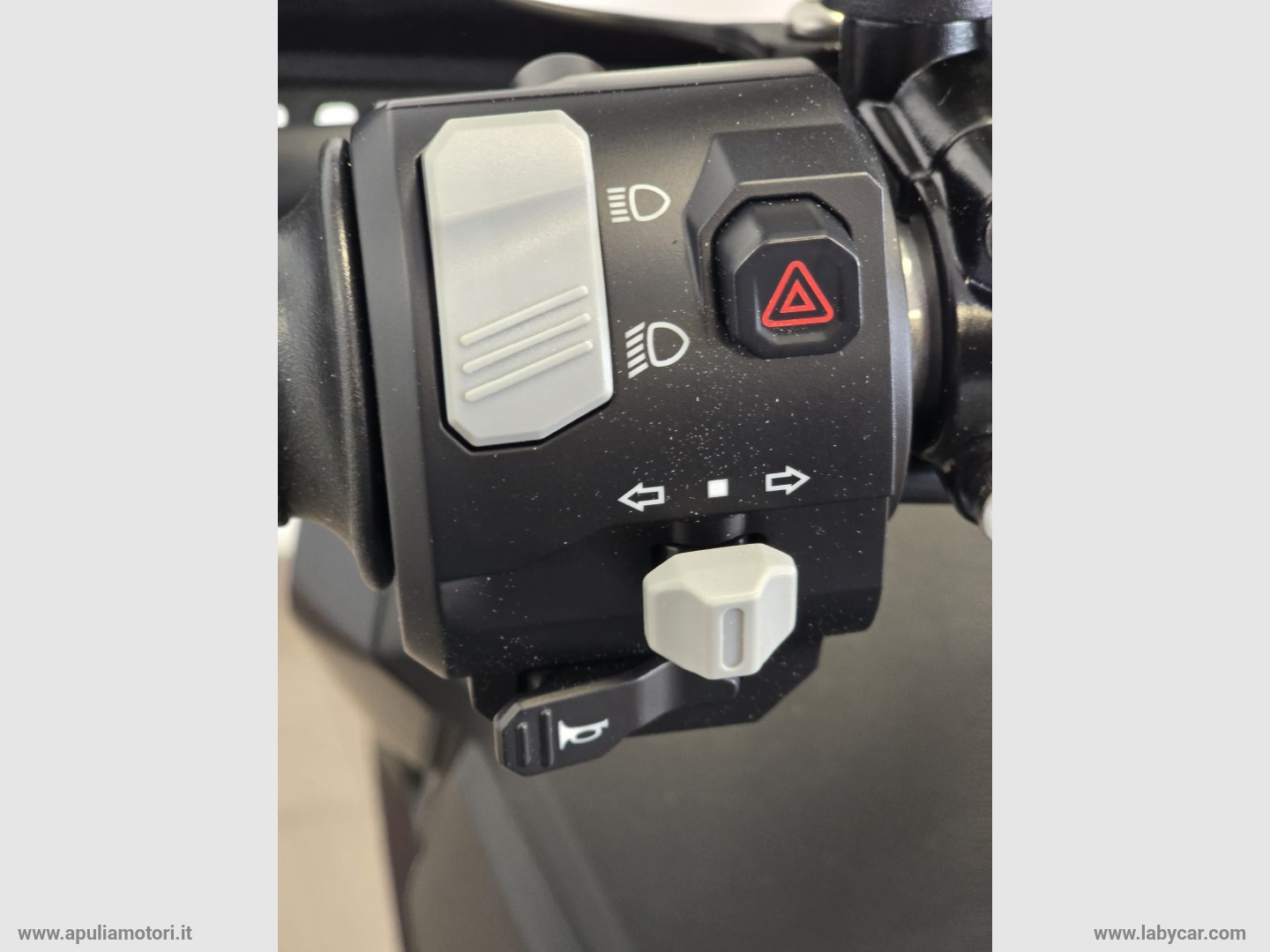 ADX 300 - immagine 10