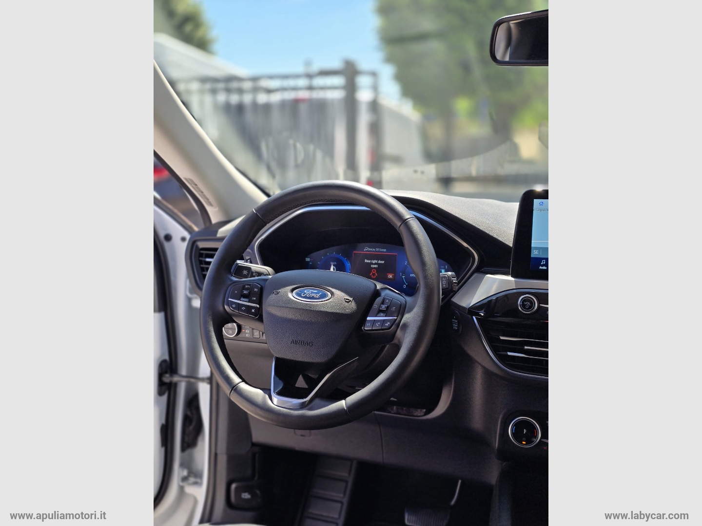 Kuga 2.0 EcoBl. 120CV aut. 2WD ST-Line X - immagine 10