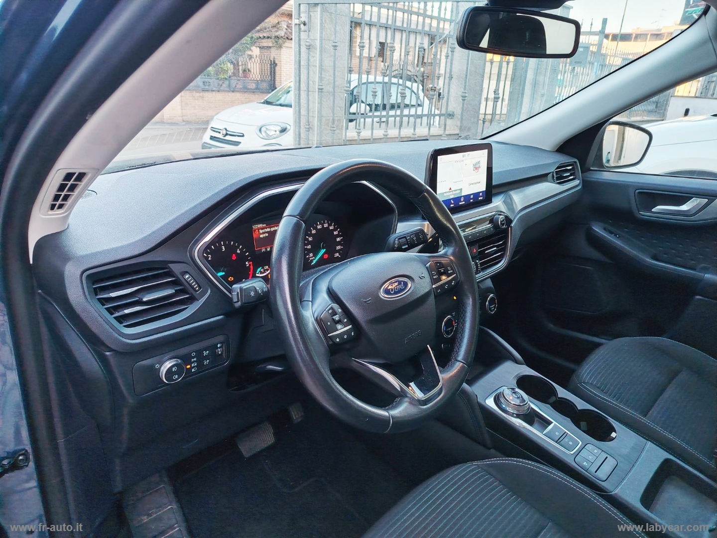 Kuga 1.5 EcoBl. 120CV aut. 2WD ST-Line X - immagine 10