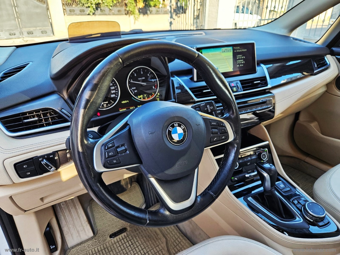 218d xDrive Active Tourer Luxury aut. - immagine 10