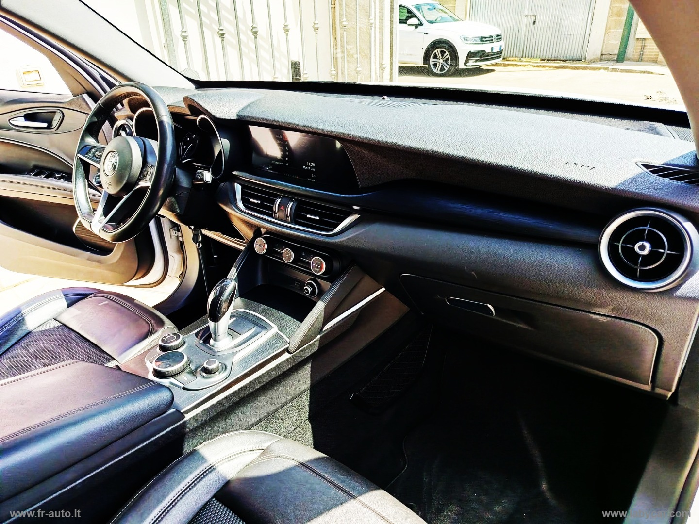 Stelvio 2.2 T.diesel 150CV AT8 RWD Super - immagine 10