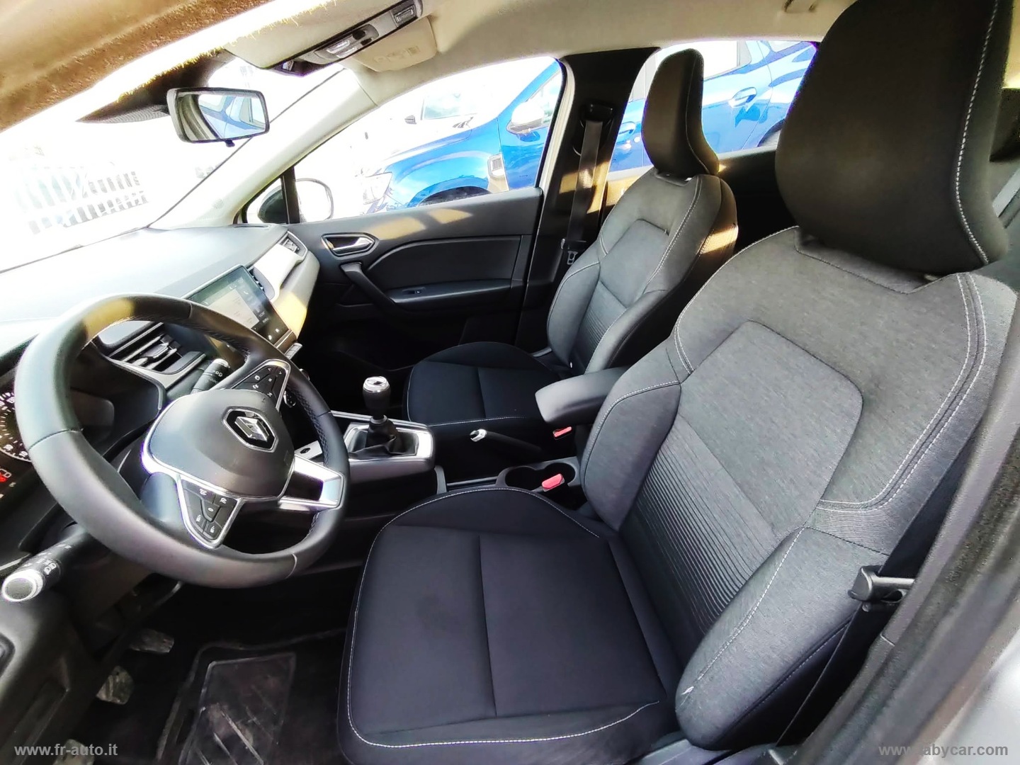 Captur TCe 12V 100 CV GPL FAP Business - immagine 10