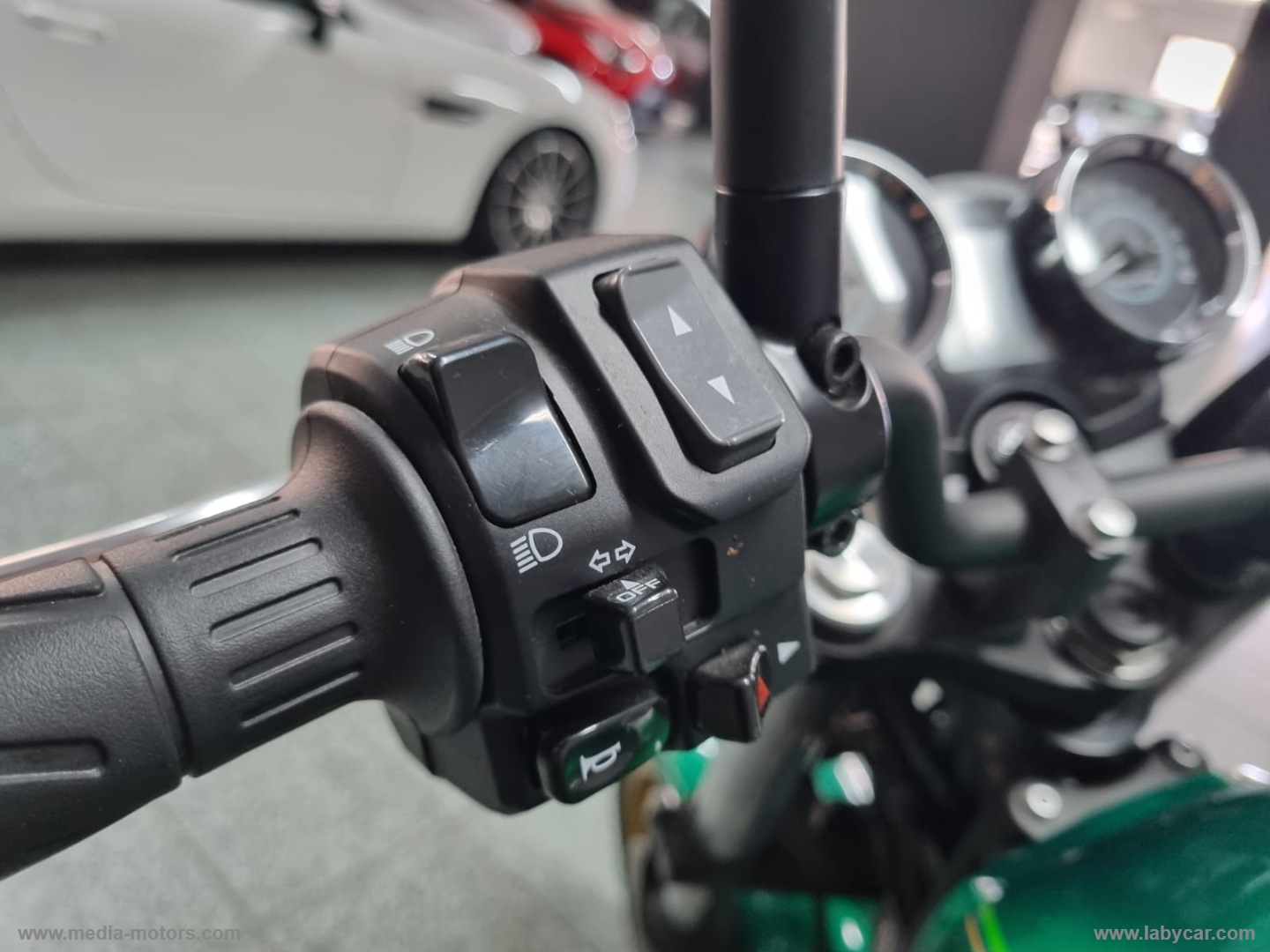 Z 650 RS - immagine 10