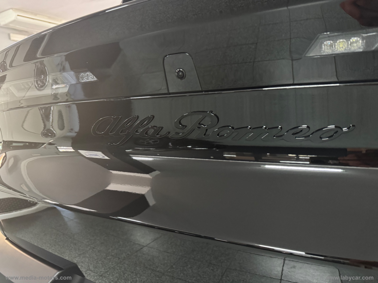 Junior 1.2 136 CV Hybrid eDCT6 Speciale - immagine 10