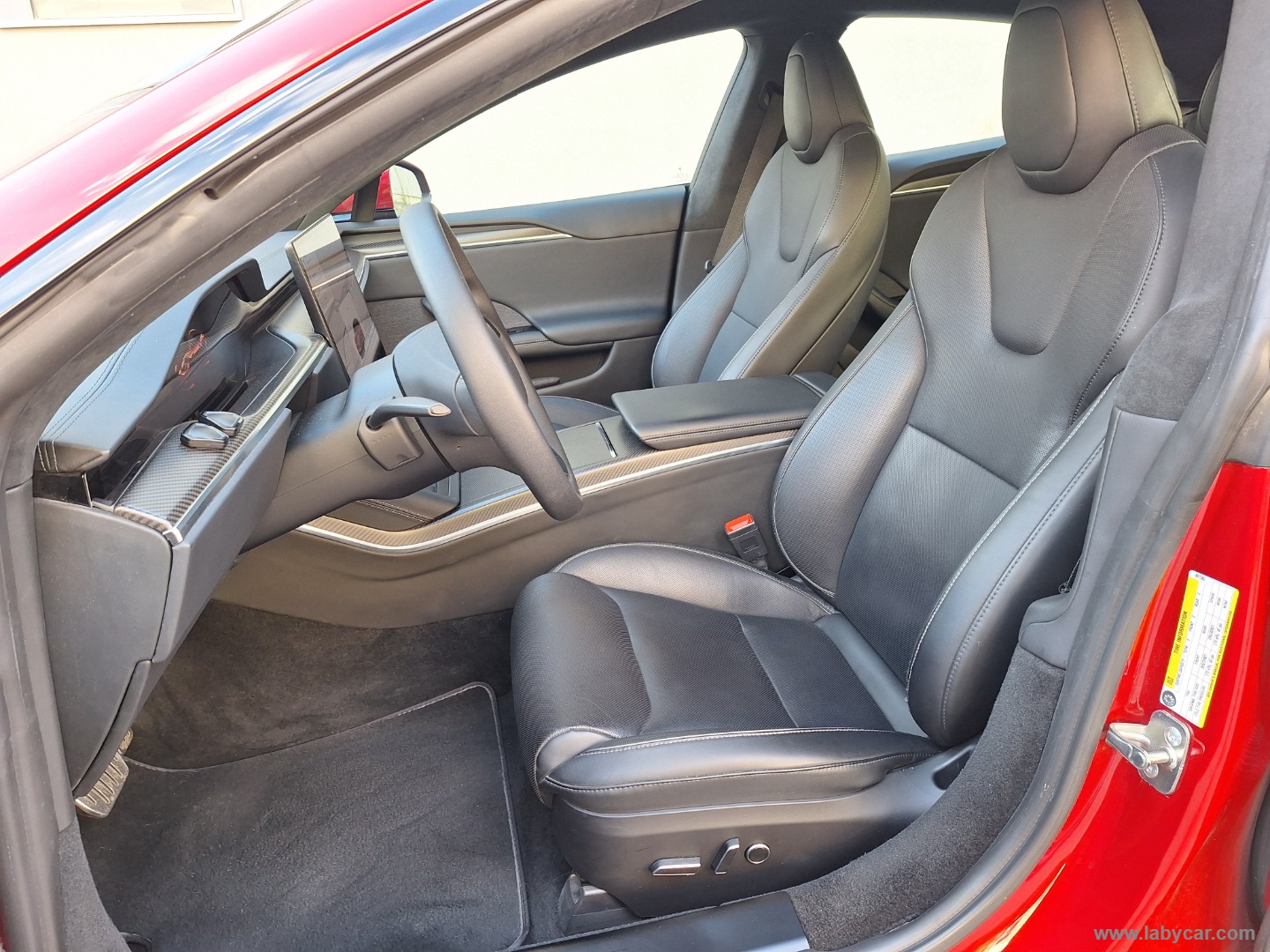 Model S Plaid 1020CV - immagine 10