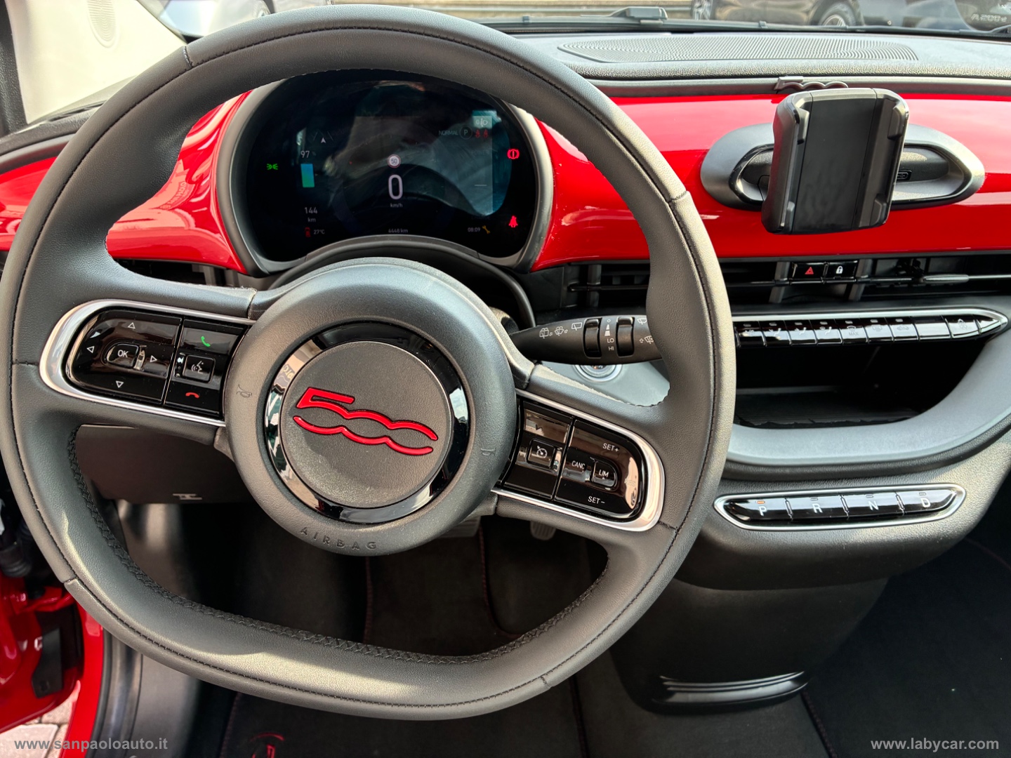 500 Red Berlina 23,65 kWh - immagine 10
