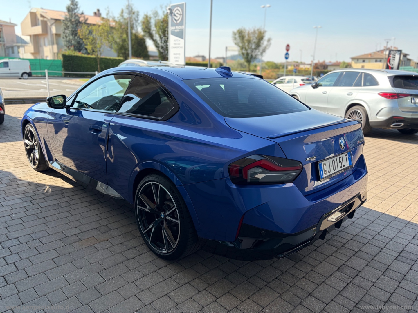 M 240i xDrive - immagine 10
