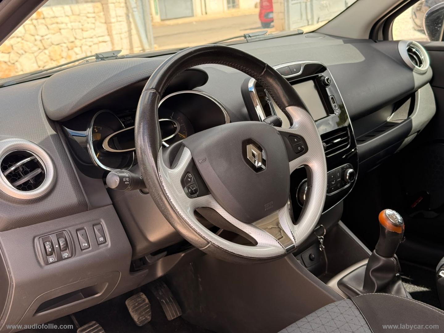 Clio Sporter 1.5 dCi 8V 90 CV S&S Energy - immagine 10