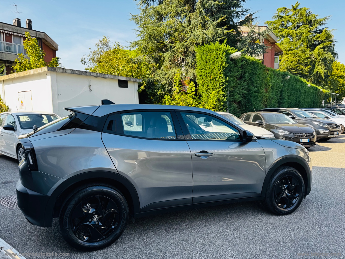 Junior 1.2 136 CV Hybrid eDCT6 Speciale - immagine 10