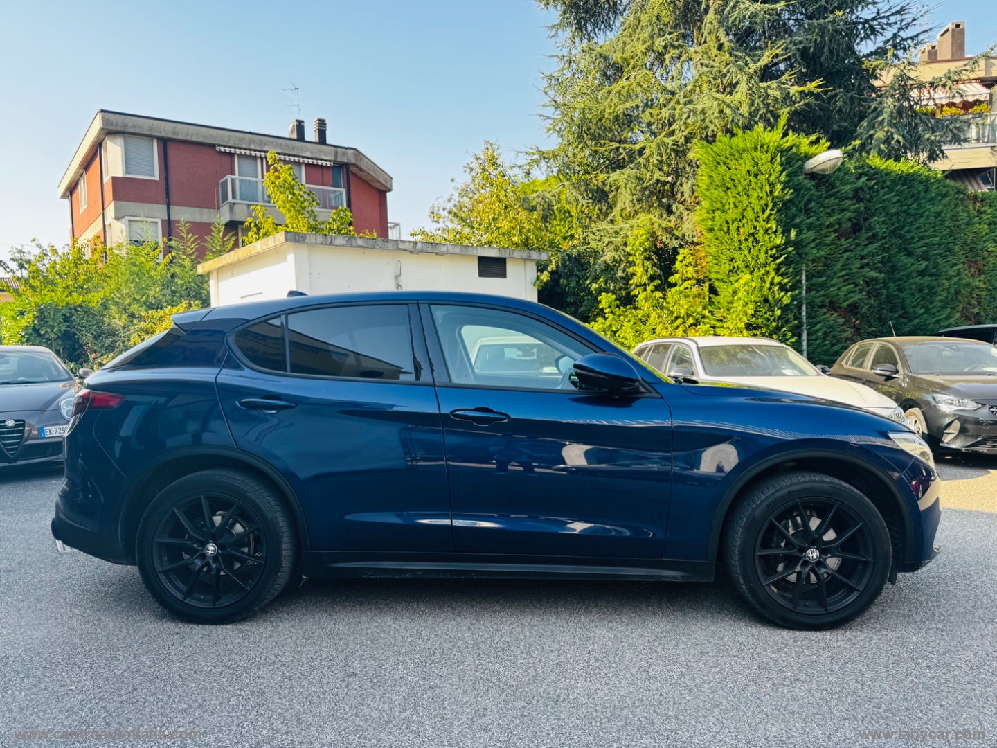 Stelvio 2.2 T.diesel 190 CV AT8 Q4 Exec. - immagine 10