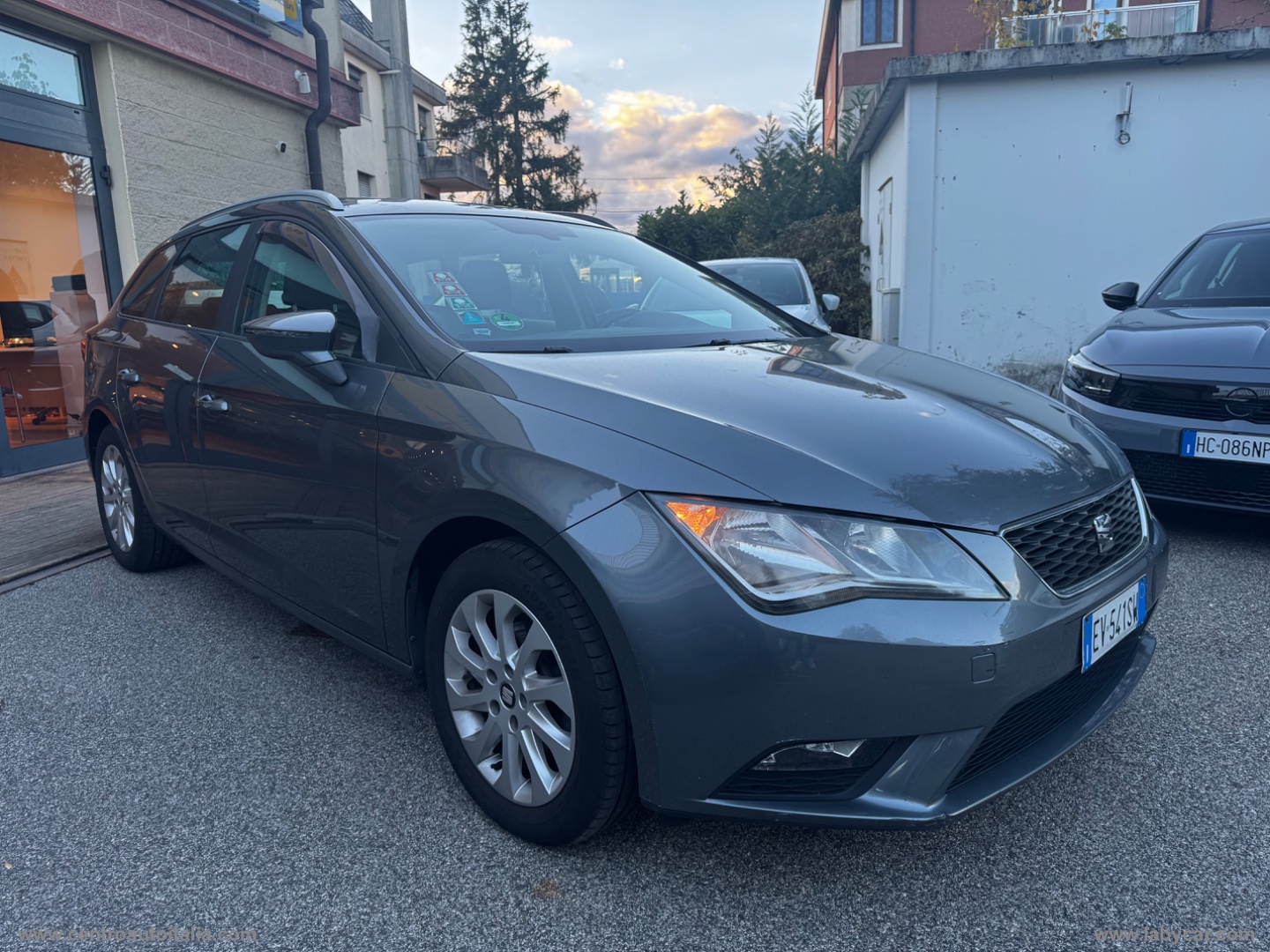 Leon 1.6 TDI 105 CV ST S/S Bus.HIGH - immagine 10