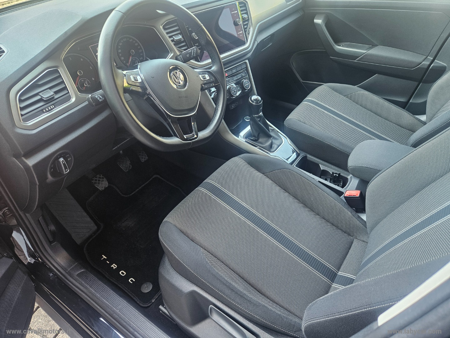 T-Roc 1.6 TDI SCR Style BlueMotion Tech. - immagine 10