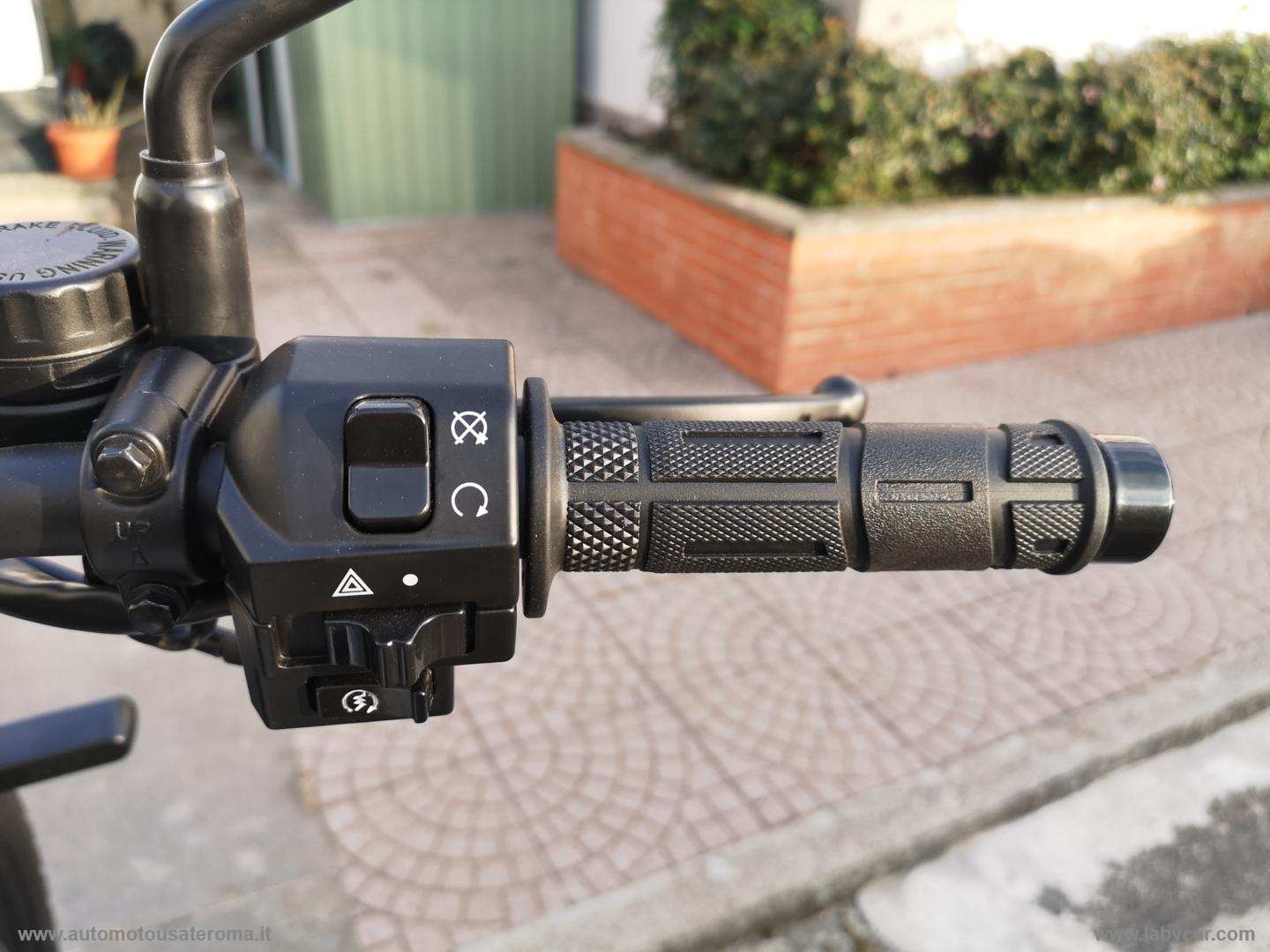 X- LIGHT 125 RATE AUTO MOTO SCOOTER - immagine 10