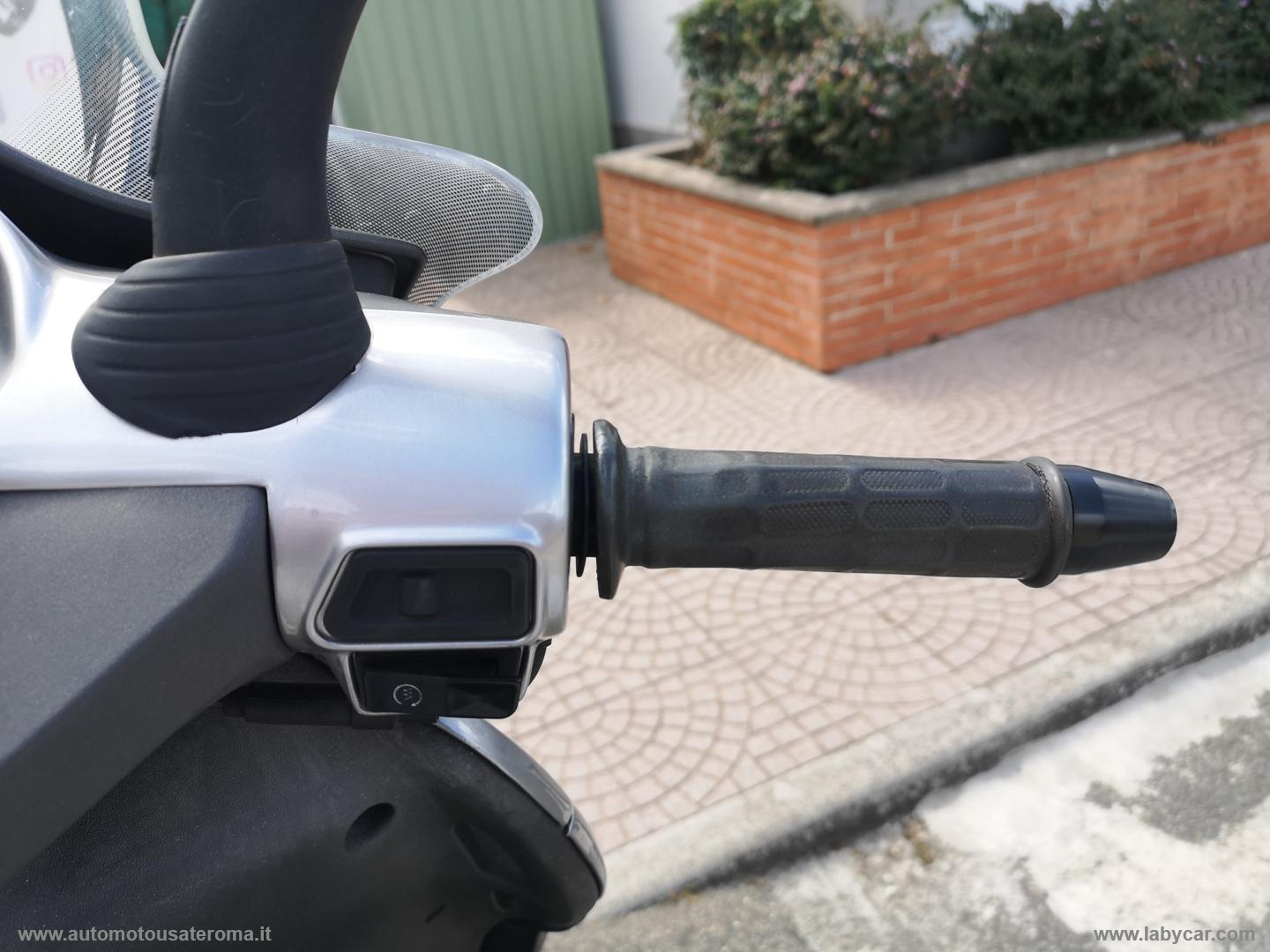Leonardo 150 ST RATE AUTO MOTO SCOOTER - immagine 10