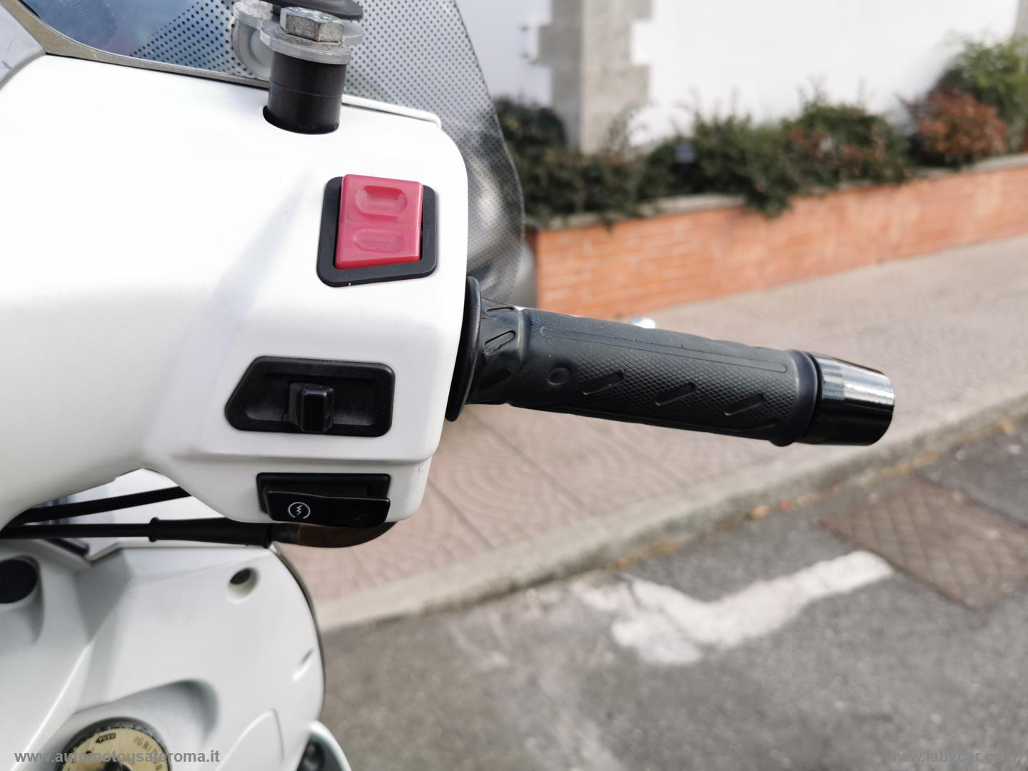 People 300 GTI ABS RATE AUTO MOTO SCOOTER - immagine 10