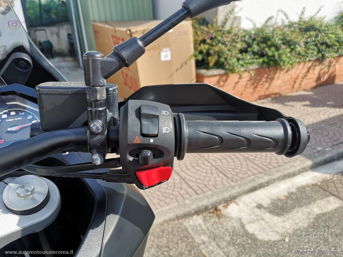 XP 400 GT PROMO WEB - immagine 10