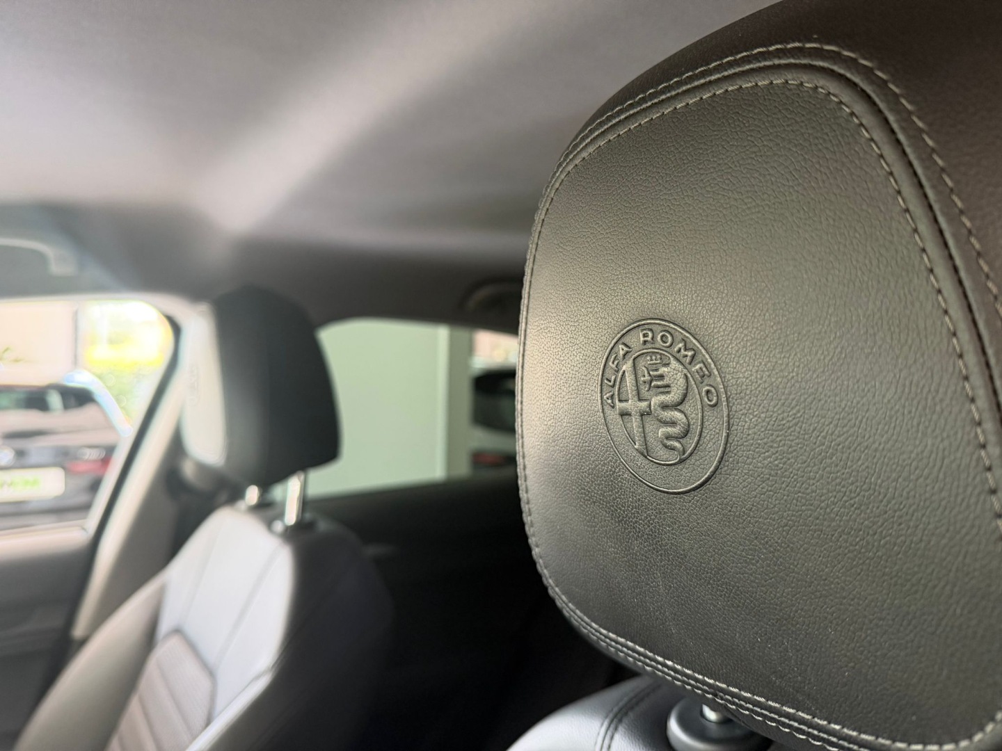 Stelvio 2.2 T.diesel 190 CV AT8 Q4 Exec. - immagine 10