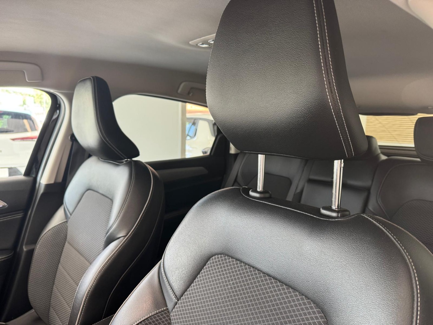 Hybrid E-TECH 145 CV R.S.Line Fast Track - immagine 10