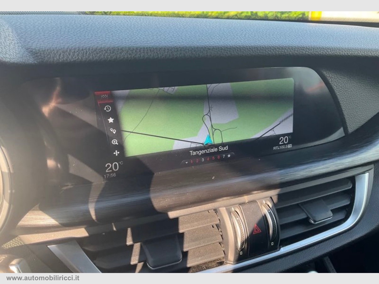 Stelvio 2.2 T.diesel 210CV AT8 Q4 Lusso - immagine 10