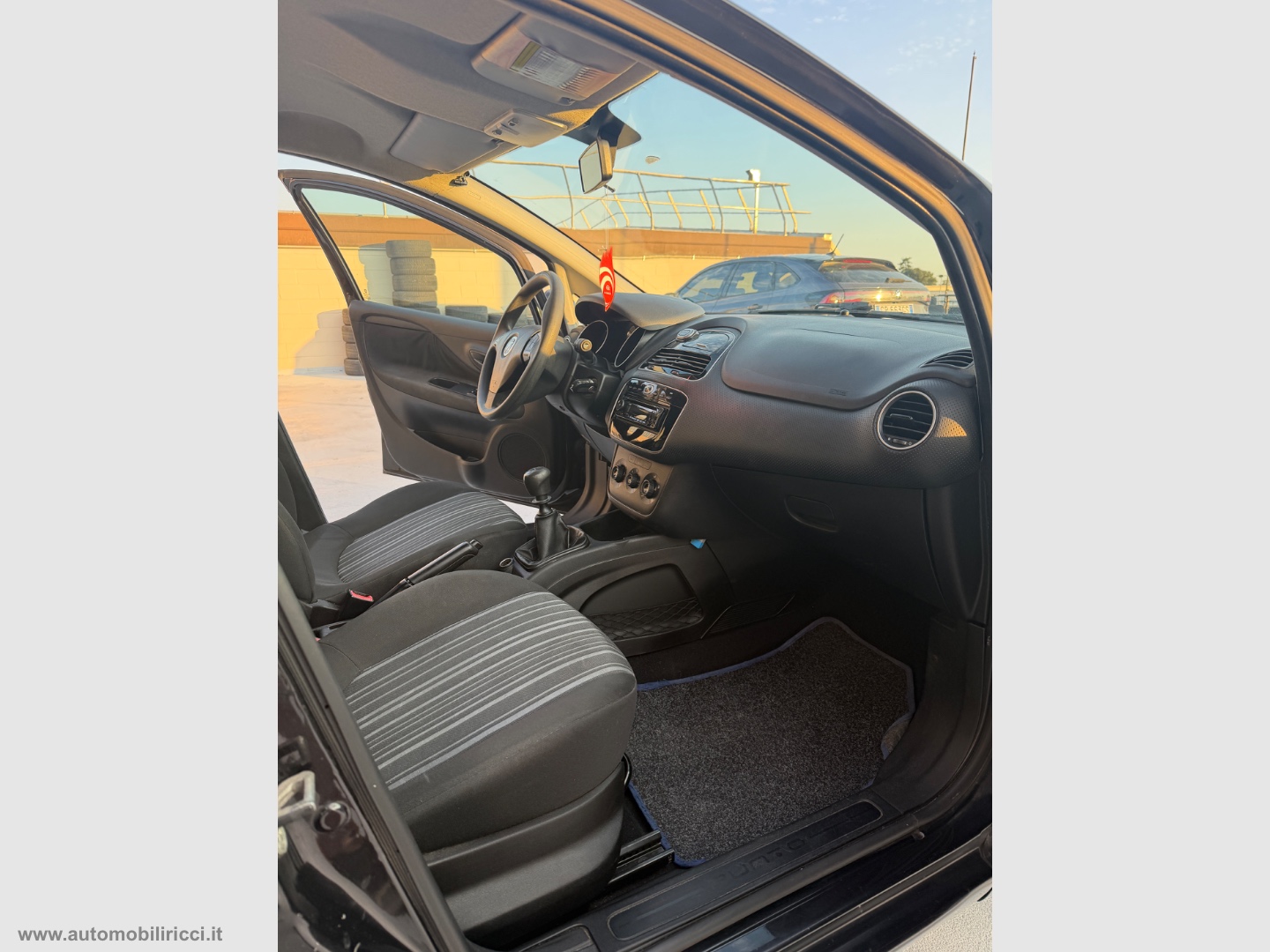 Punto Evo 1.4 5p. GRANDINATA - immagine 10