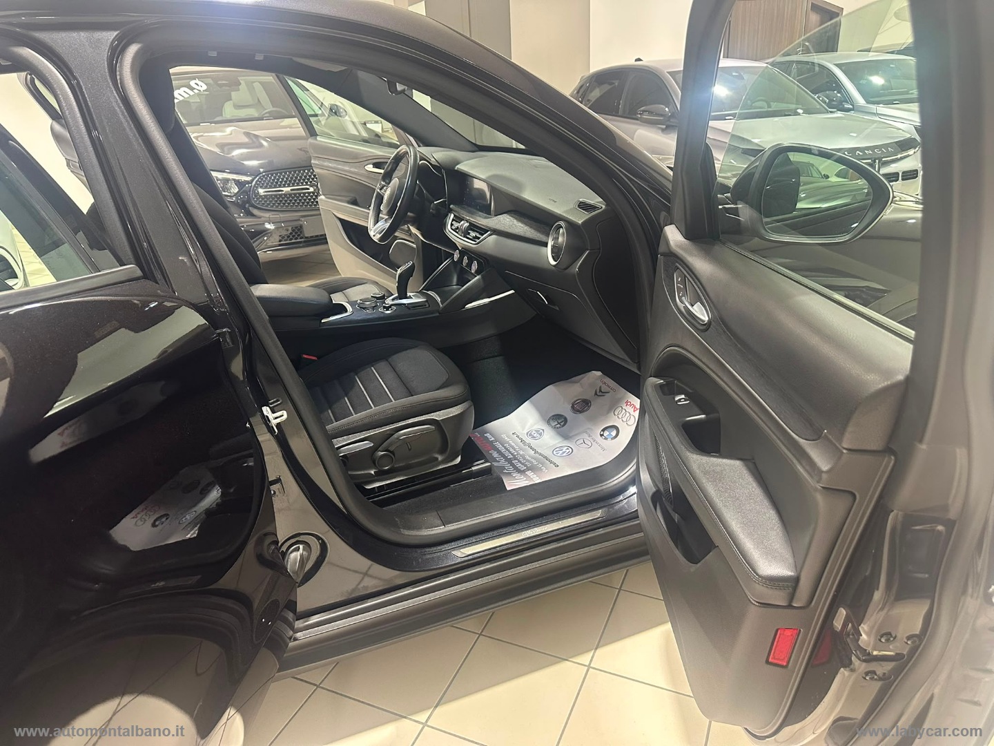 Stelvio 2.2 T.d. 160CV AT8 RWD Sprint - immagine 10
