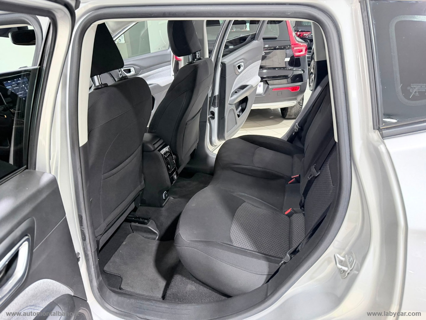 Compass 1.3 T4 2WD Limited - immagine 10