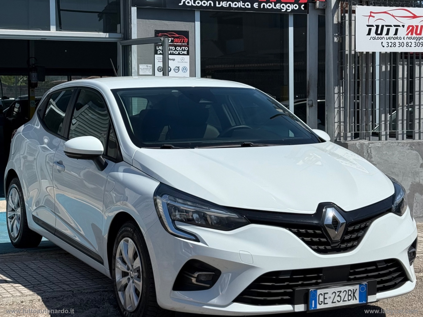 Clio Blue dCi 8V 85 CV 5p. Business - immagine 10