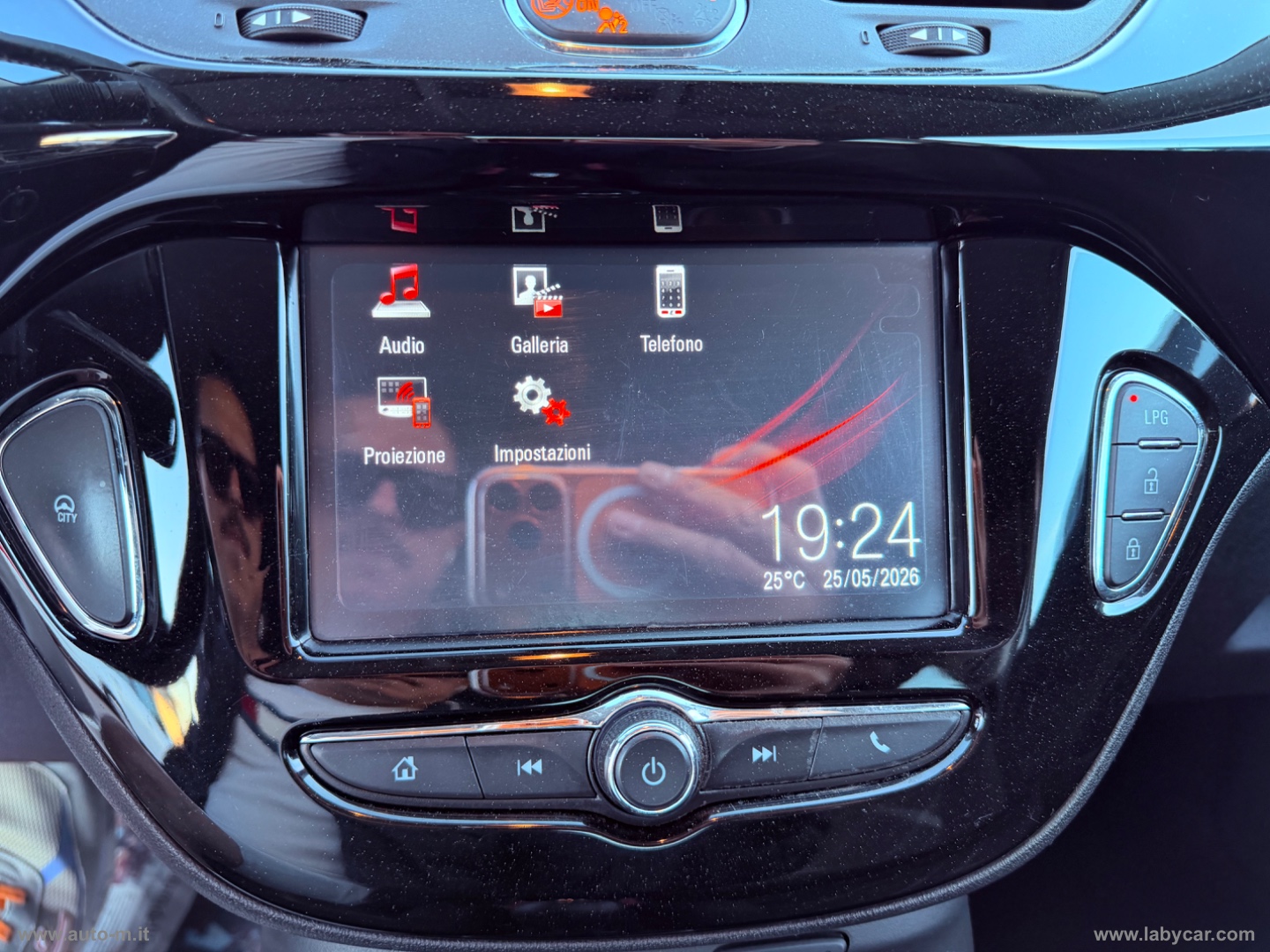 Corsa 1.4 90 CV GPL Tech Coupé b-Color - immagine 10
