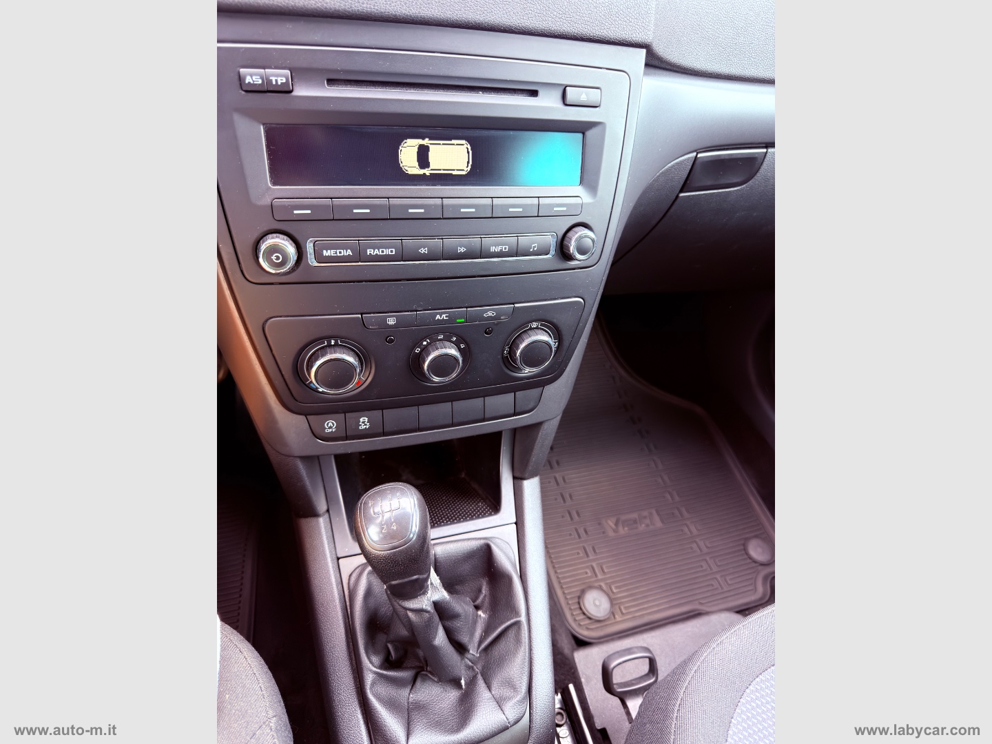 Yeti 1.6 TDI CR 105 CV Eleg. GreenLine - immagine 10
