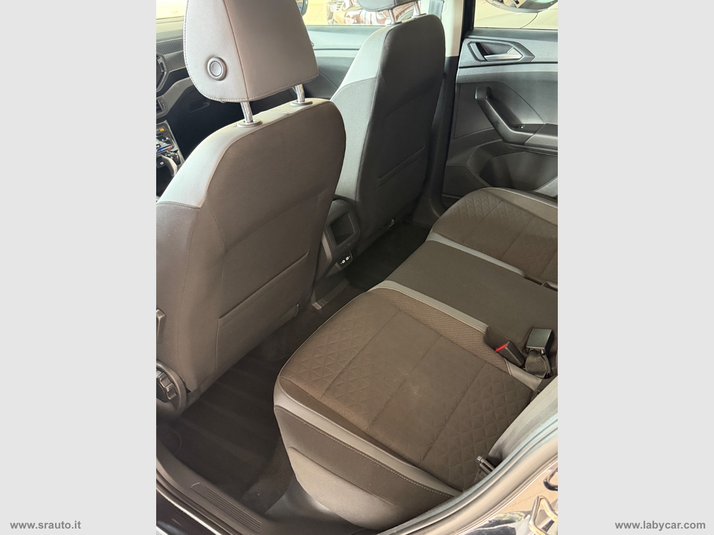 T-Cross 1.0 TSI 110 CV DSG Advanced - immagine 10