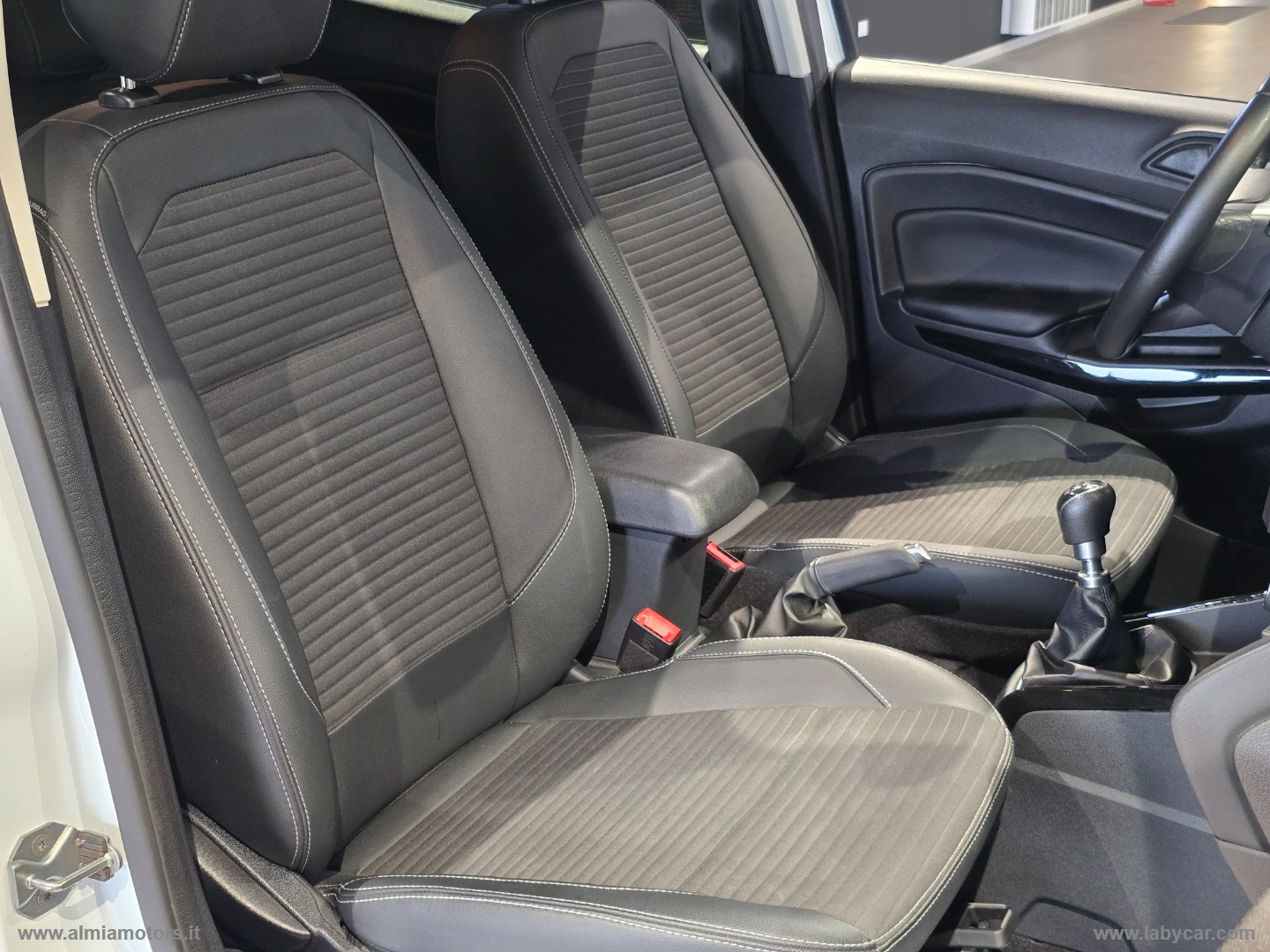 EcoSport 1.0 EcoBoost 125 CV S&S Titanium - immagine 10