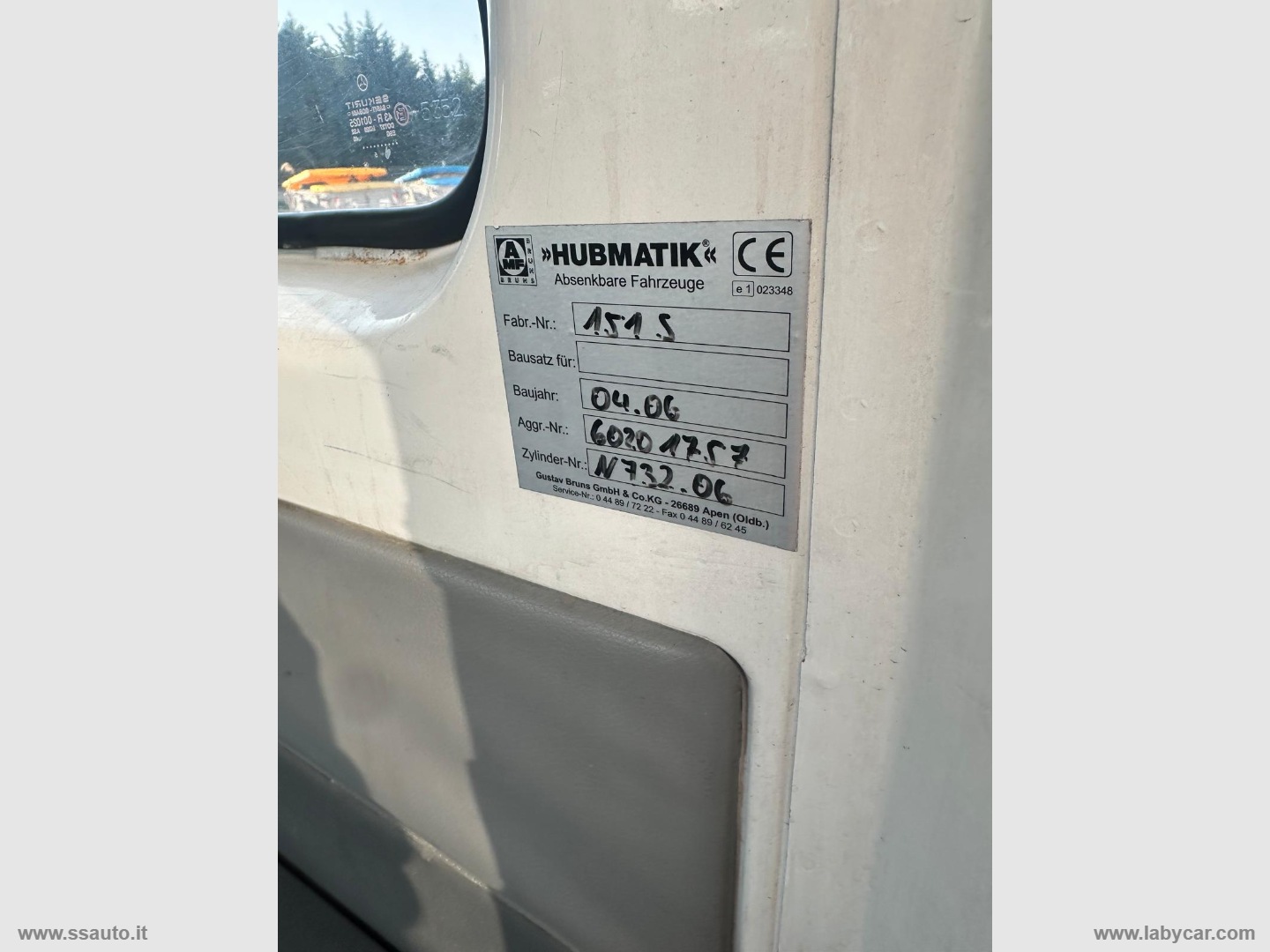 Sprinter K35/28 208 CDI Kombi 9 POSTI TRASPORTO DISABILI - immagine 10
