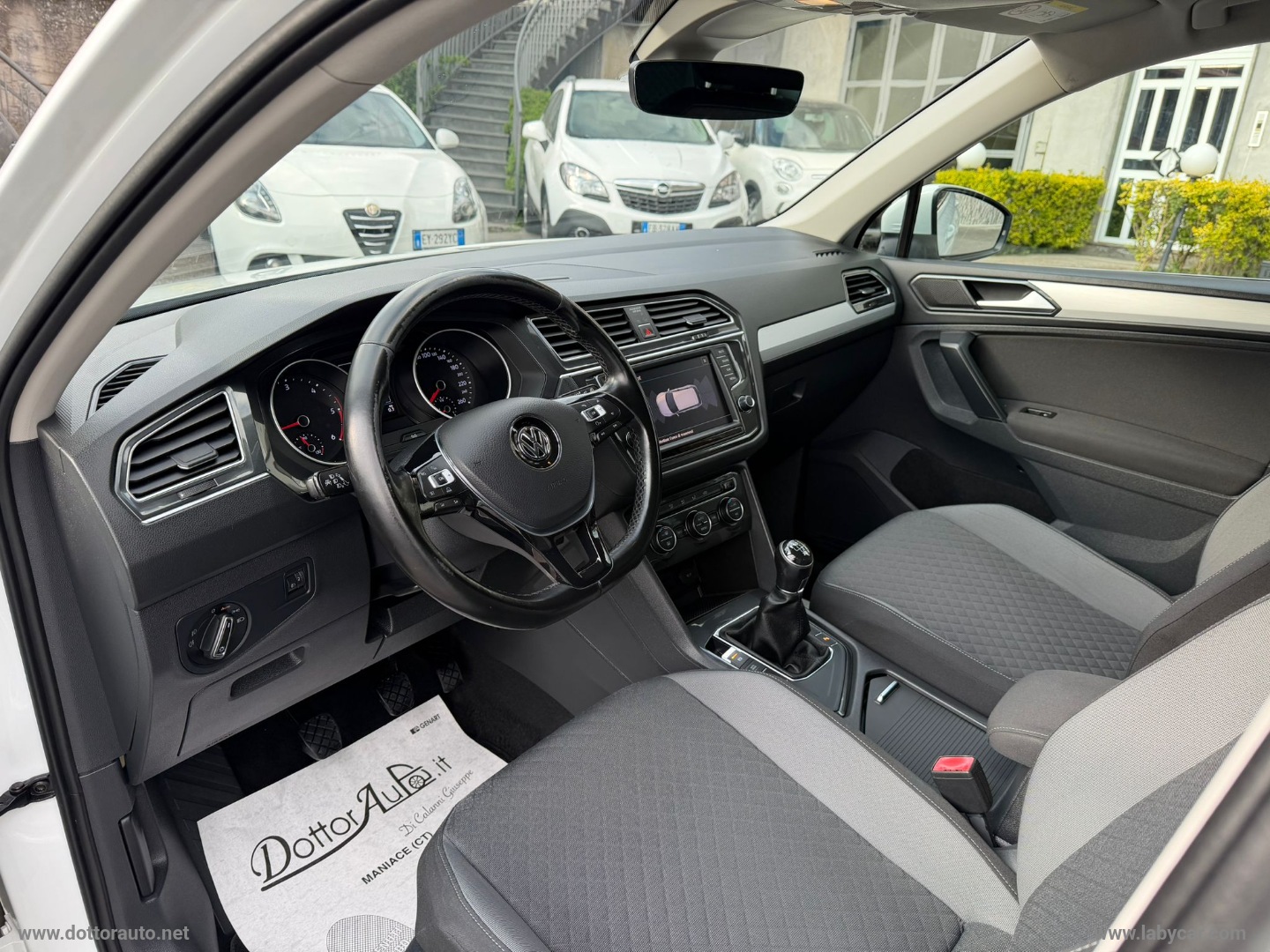 Tiguan 1.6 TDI Business BMT - immagine 10