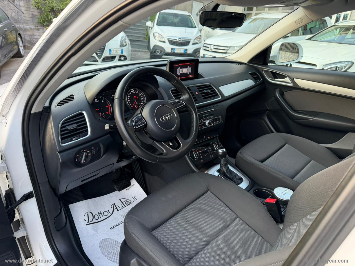 Q3 2.0 TDI 120CV S TRONIC - immagine 10