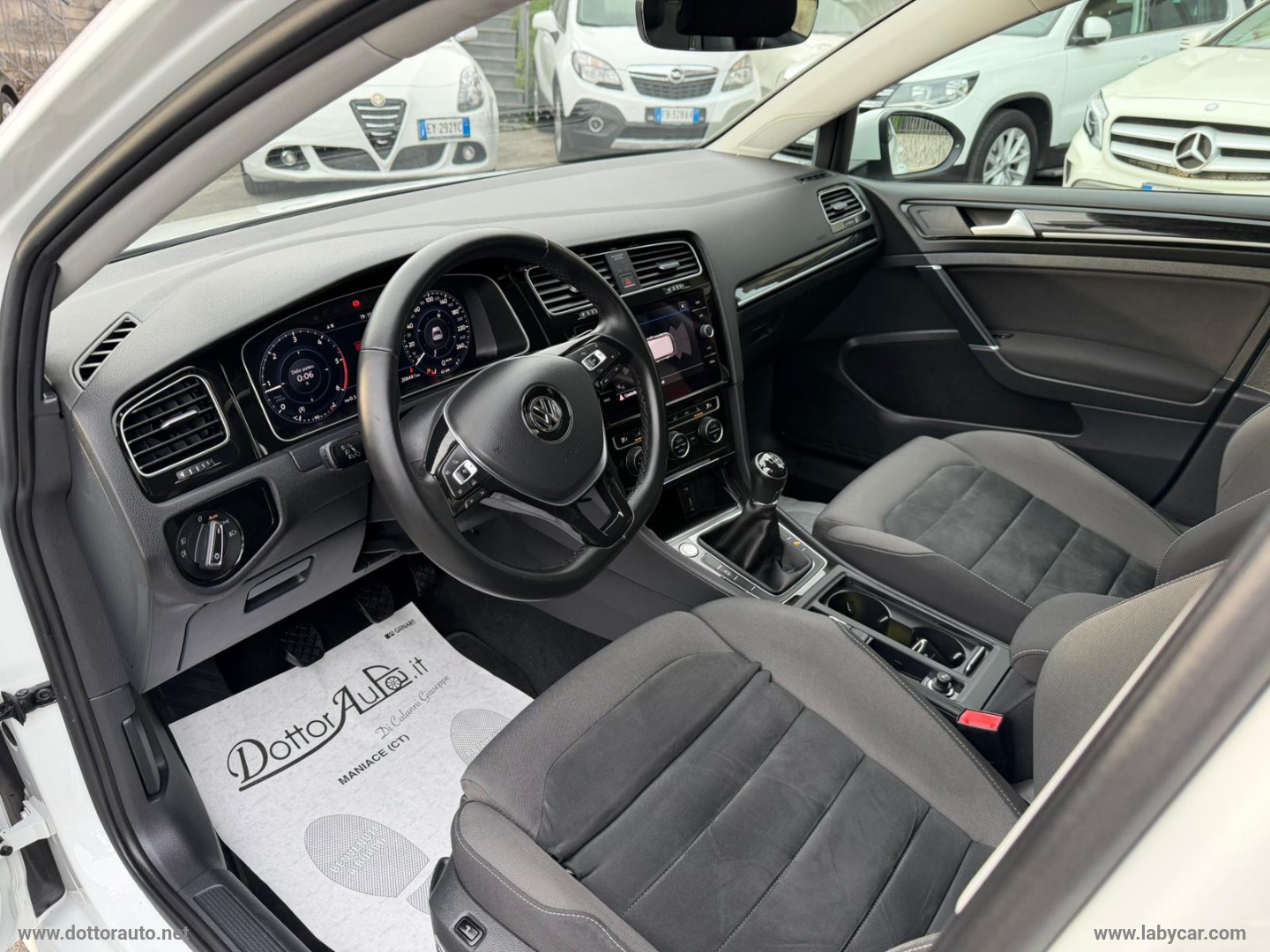 Golf 7.5 2.0 TDI 5p. Executive BMT - immagine 10