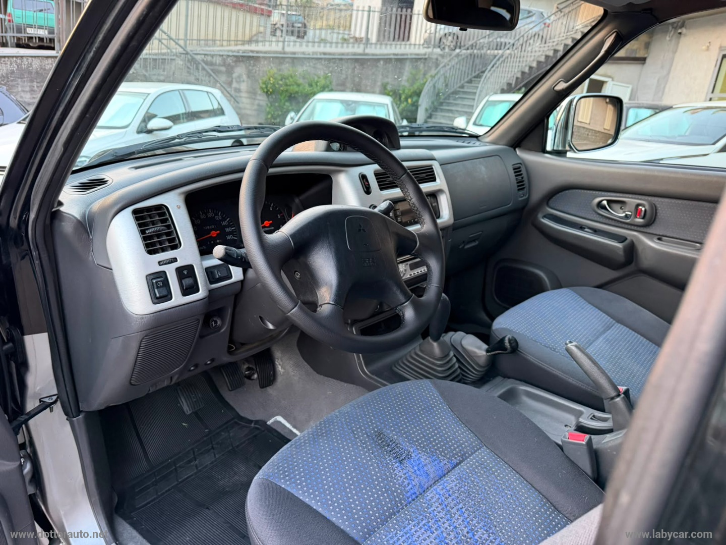 L200 2.5 TDI 4WD DC Pick-up GLS - immagine 10