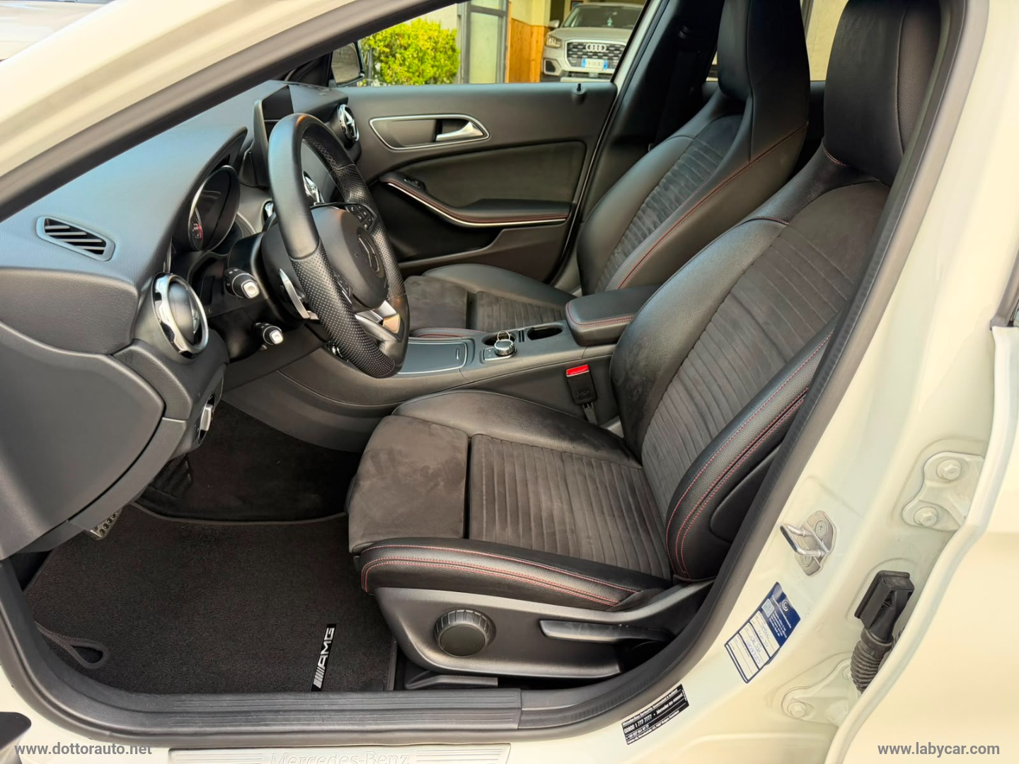 GLA 200 d Automatic 4Matic Premium - immagine 10