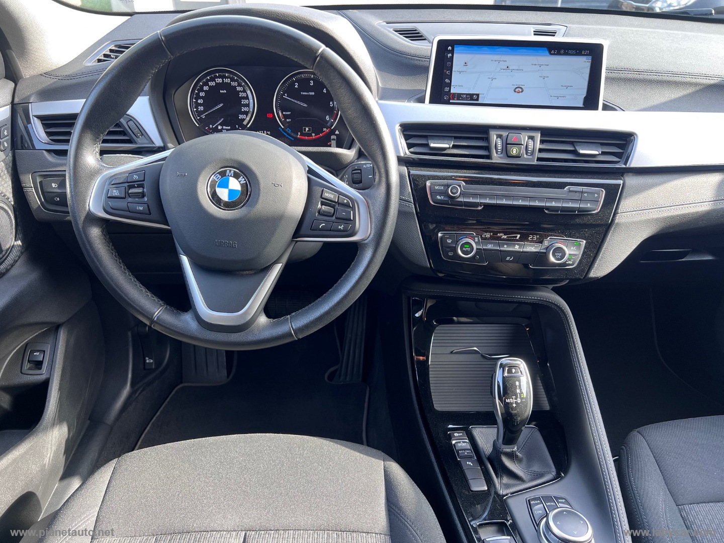 X2 xDrive18d Advantage - immagine 10