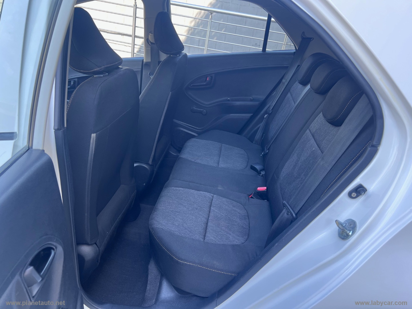 Picanto 1.0 12V 5p. Easy - immagine 10