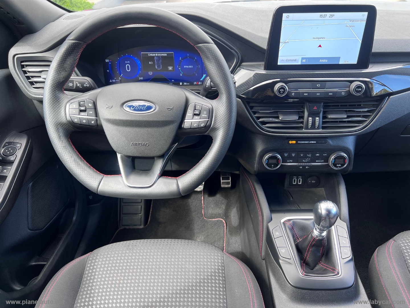 Kuga 1.5 EcoBlue 120 CV 2WD ST-Line - immagine 10
