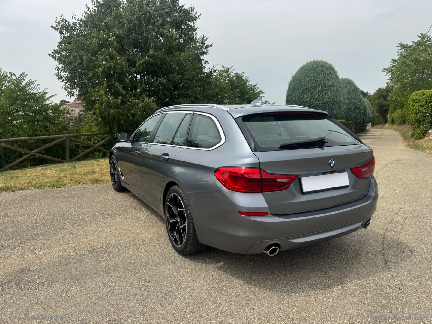 520d xDrive Touring Luxury - immagine 10