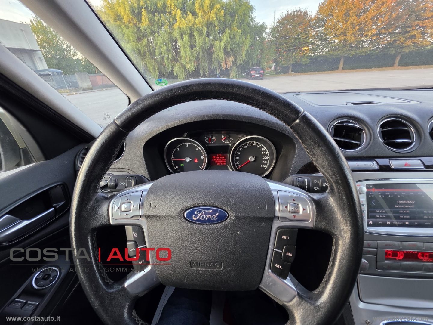 Galaxy 2.0 TDCi 140 CV Ghia *7 Posti* - immagine 10