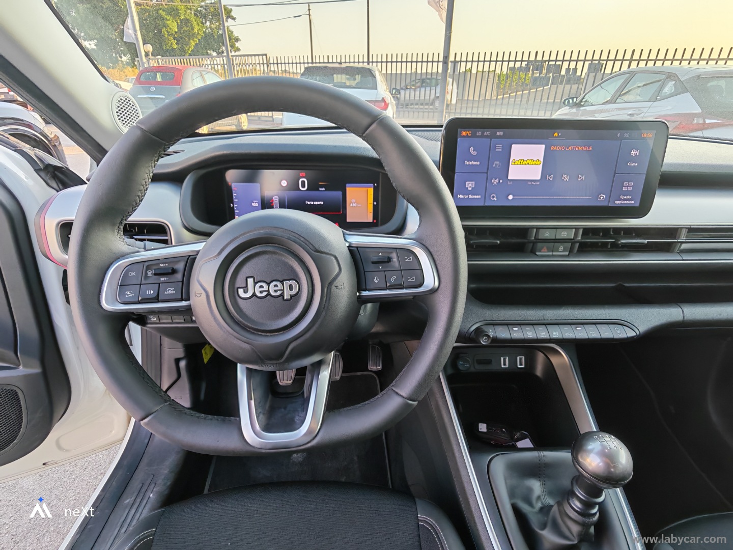 Avenger 1.2 Turbo 100 CV Summit - immagine 10